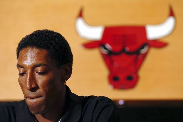 奥登：防文班亚马要有身体对抗 放他投也不能让他扣篮